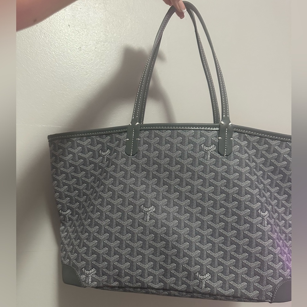 “Goyard” gray tote